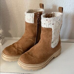 Art Class Tan Suede Boots with Knit Cuff